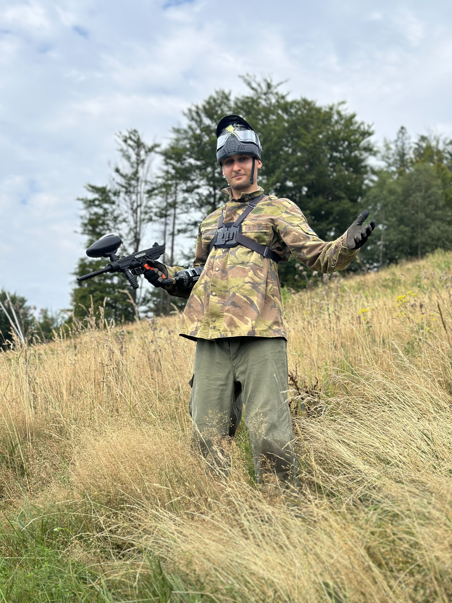 2024 08 15 16.20.05 scaled